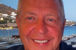 Tributes paid to former Aviva CEO who died in a car crash