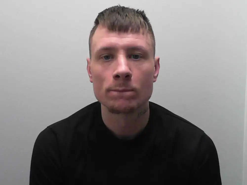 Police hunt wanted man from Selby