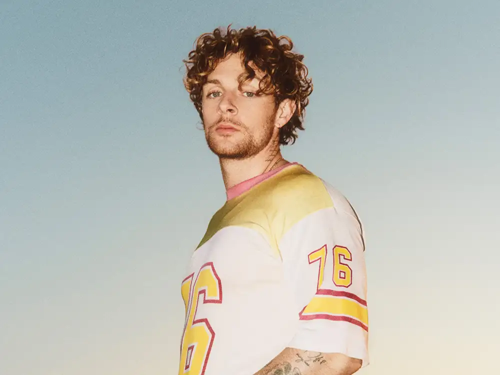 Tom Grennan announced to play York Racecourse next year
