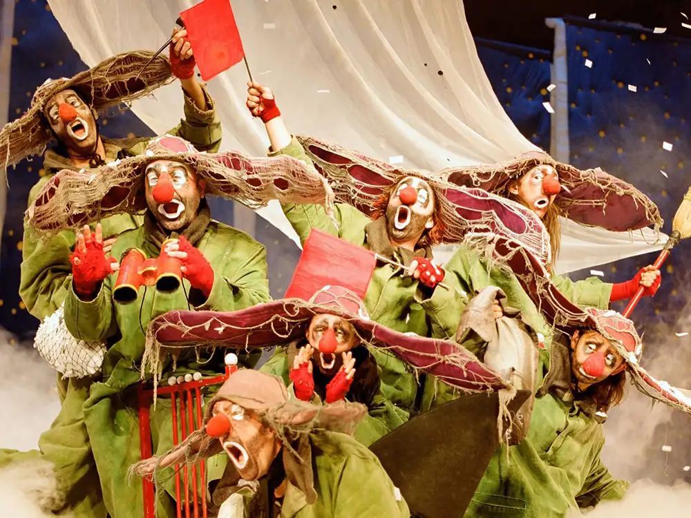 Review: Slava’s Snow Show