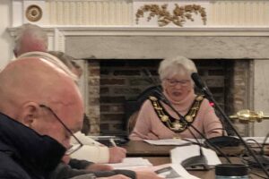 Updated: Ripon Mayor hits back after losing confidence vote