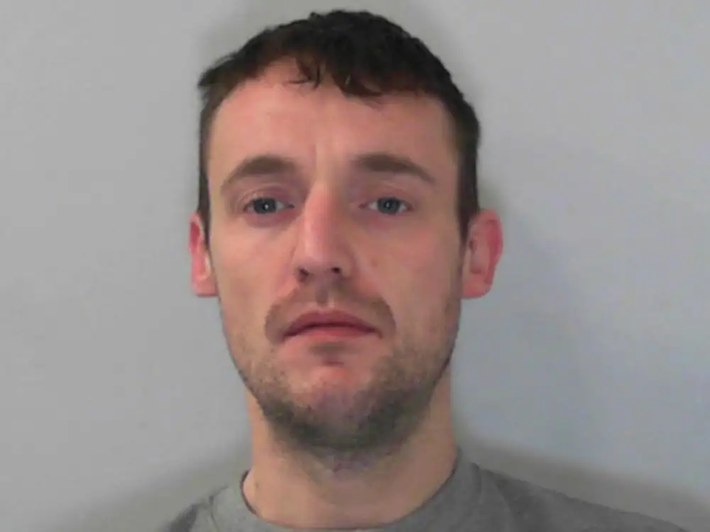 Urgent search for wanted North Yorkshire man after he made threats
