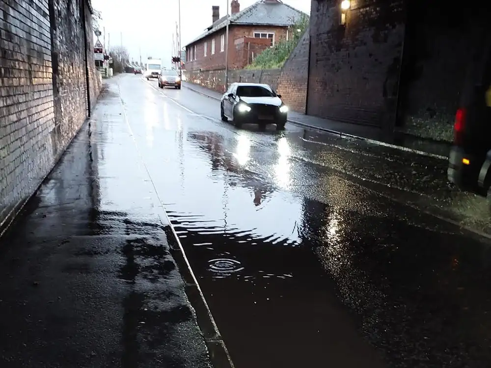Flooded road in Northallerton to shut for emergency drainage works