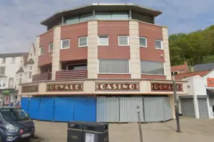 Scarborough amusement arcade set to be turned into café