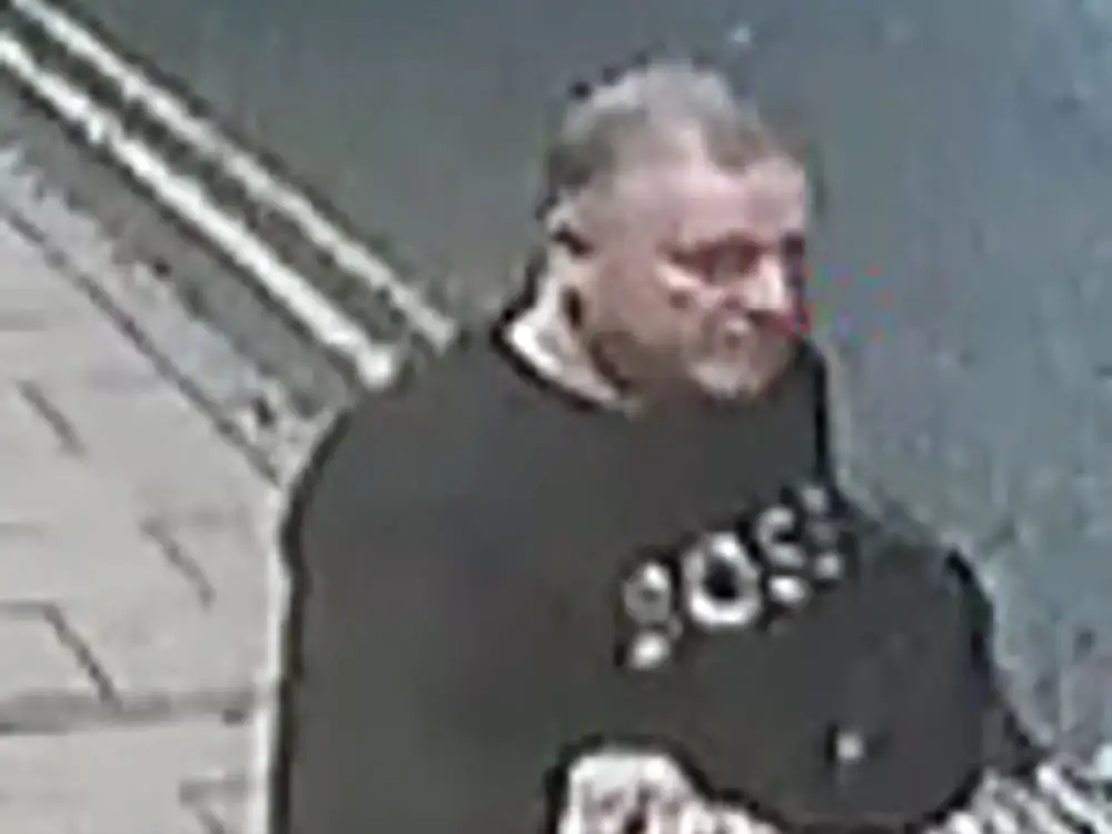Victim taken to hospital after unprovoked attack in York bar