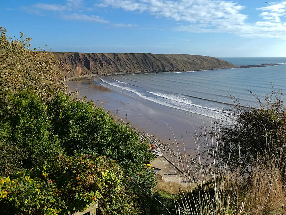 Rescue operation in Filey after people become trapped on rocks