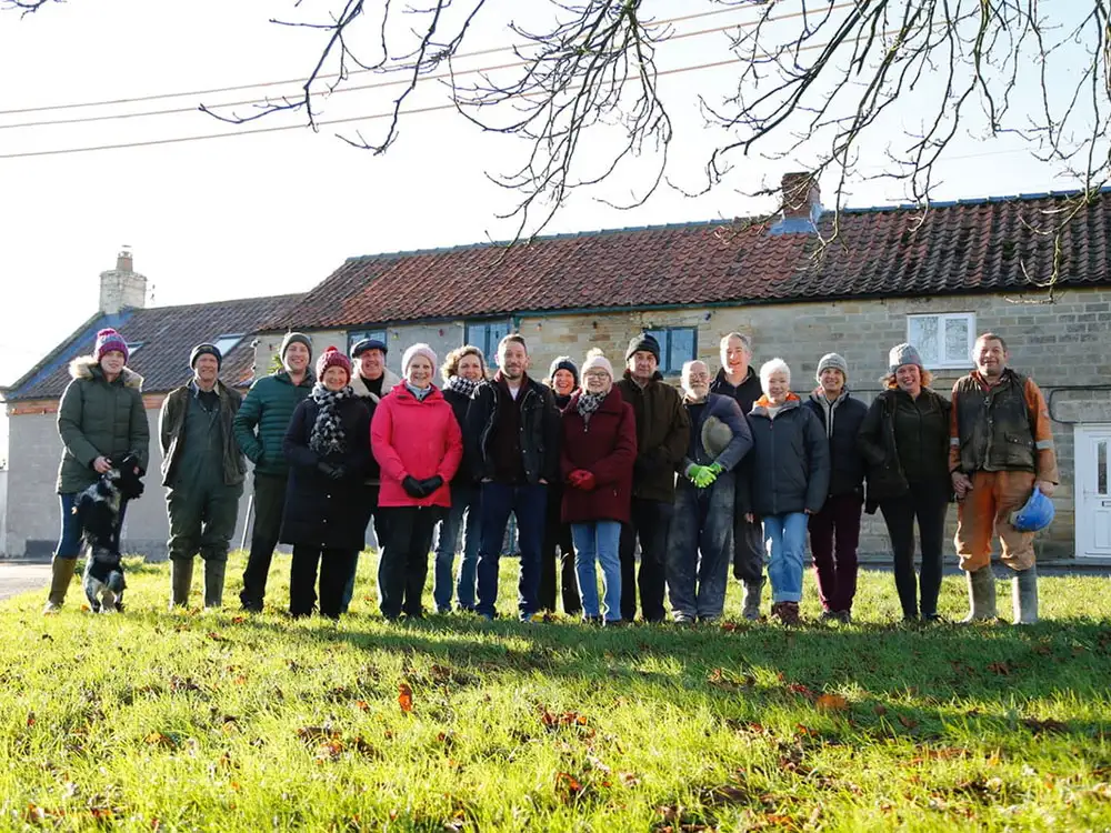 Star comedian helps restore North Yorkshire pub in new TV show