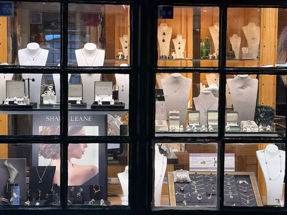 Famous North Yorkshire shop chain with branch in York collapses into administration