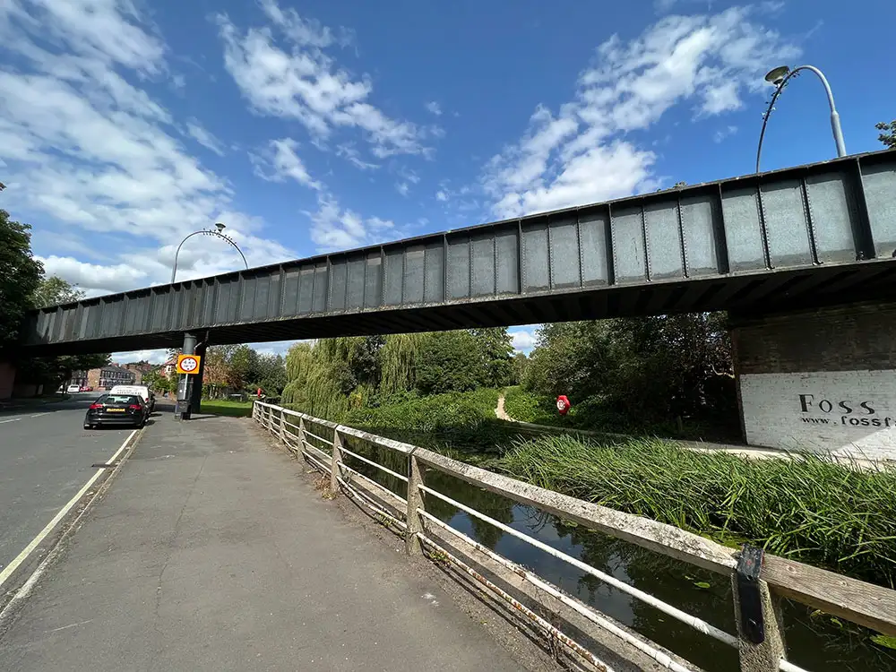 Man exposed himself on the bank of river in York