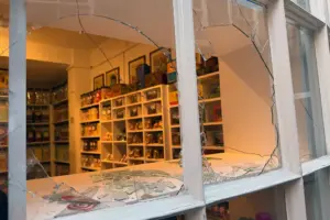 Raider smashes their way into shop on Shambles