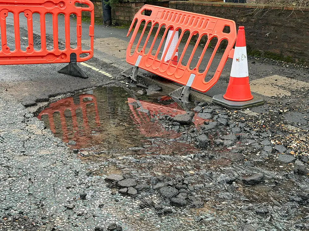 Buses diverted as ‘void’ opens on York road