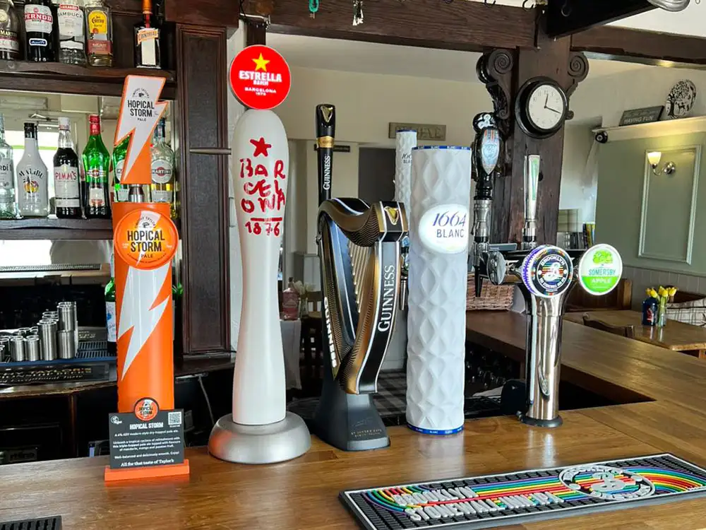 ‘Drink us dry!’ Devastated landlord’s plea as he closes North Yorkshire village pub