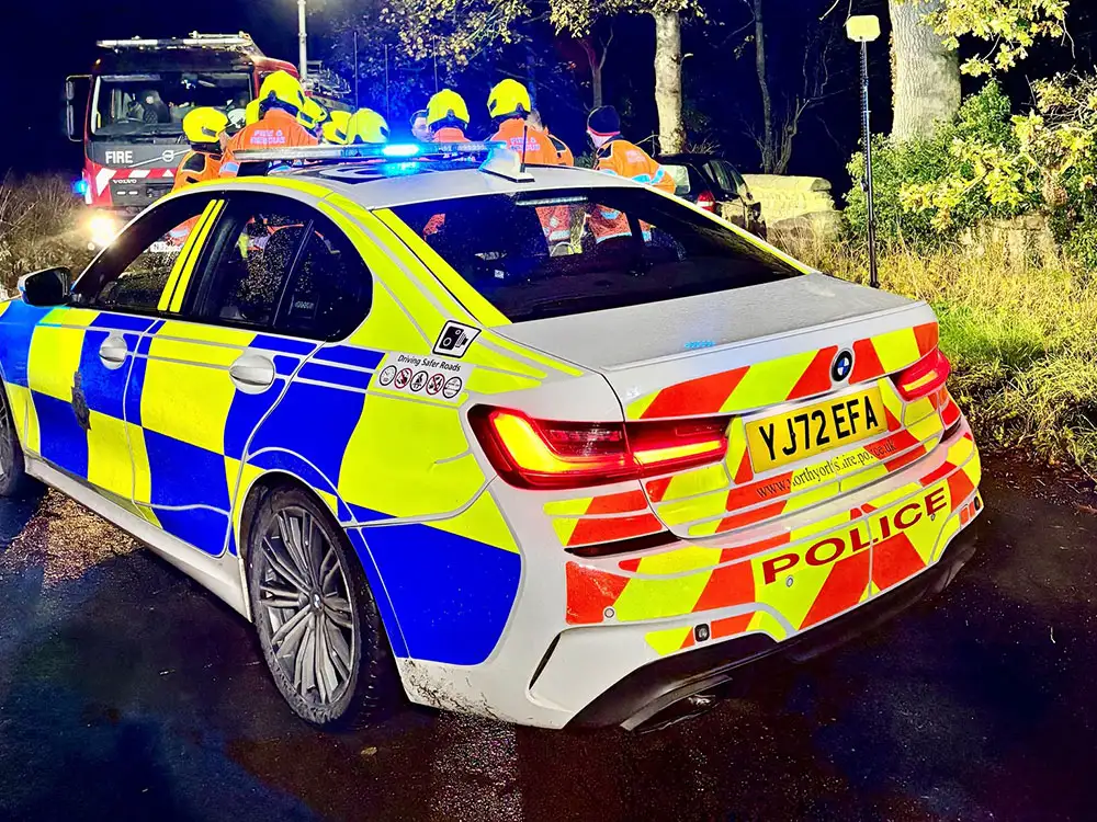 Boy, 16, seriously hurt in Scarborough crash – Teenager arrested