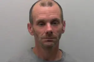 Man wanted by police over bike theft