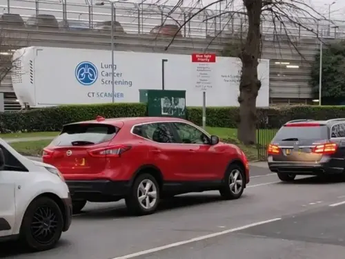 ‘Dangerous’ traffic near York Hospital sees drivers travelling wrong way down road