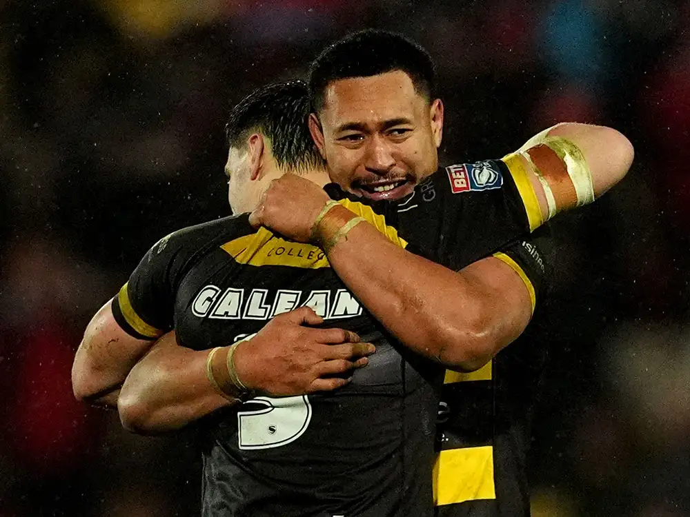 Pride of York! Knights stun champions in dream Super League start
