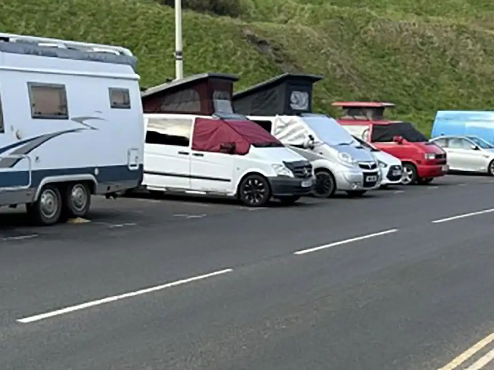 Approval for permanent ban on overnight parking of campervans