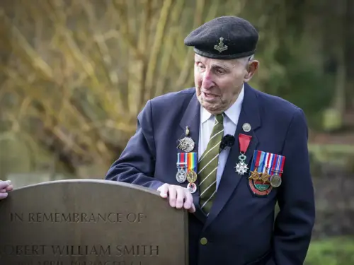 York war hero Ken to be given city’s highest honour