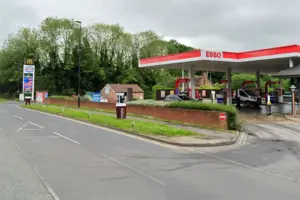 Raider breaks out of North Yorkshire garage after being locked in by staff