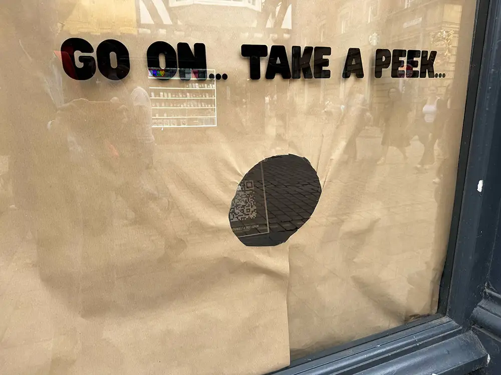 Empty York shop says ‘Take A Peek’ – and reveals what’s coming next!
