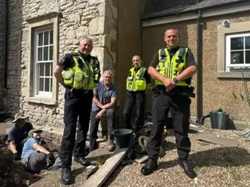 Skeleton linked to bloody battle found in Towton