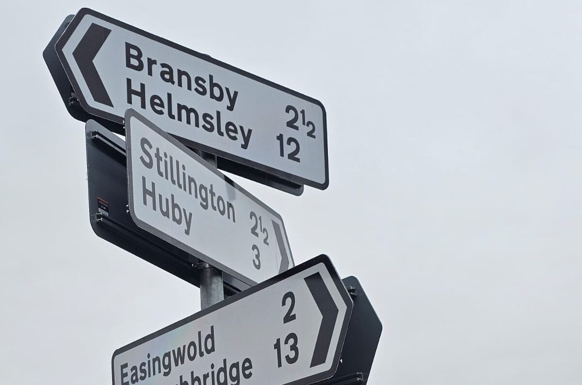 New road sign spotted with a missing letter in the name of village near York