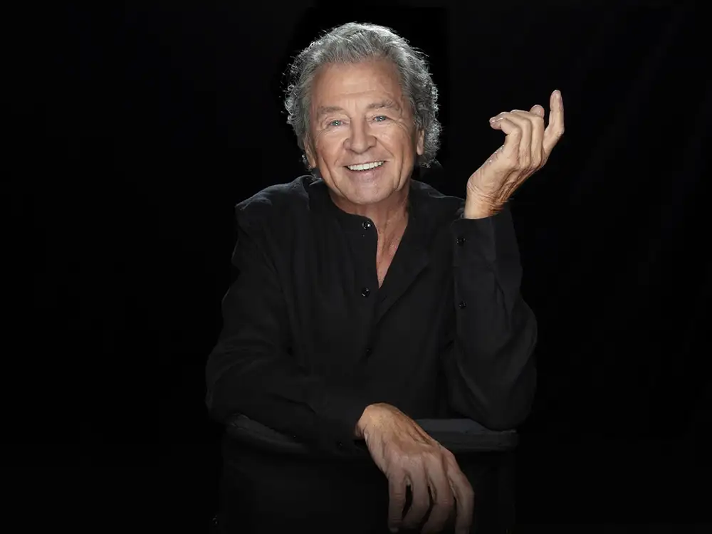 Legendary rock frontman is coming to York