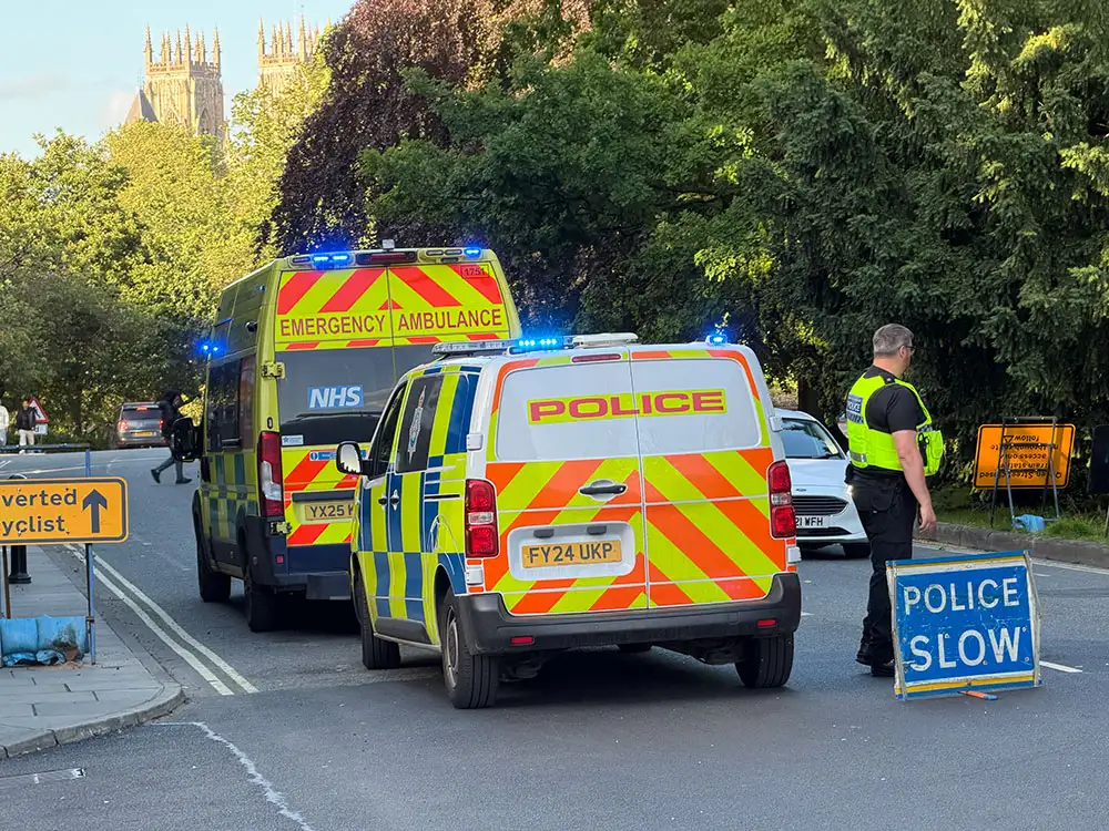Police incident near York Station – Officers on scene