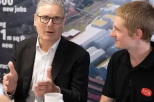 Prime Minister Keir Starmer visits York: Criticises Elon Musk, calls for calm