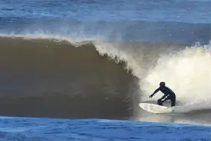 New surf school and café approved for popular tourist spot
