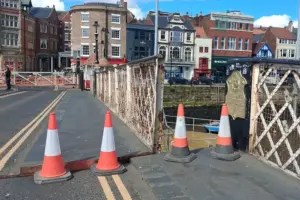 Shuttle bus announced as experts work through the night to fix Whitby Swing Bridge