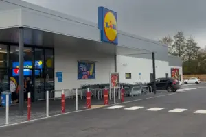 Revealed: The fast food giant opening a new drive-thru next to York supermarket