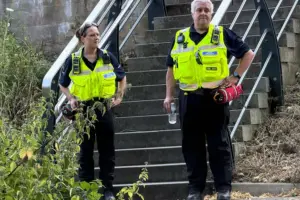 Police incident closes off York bridge