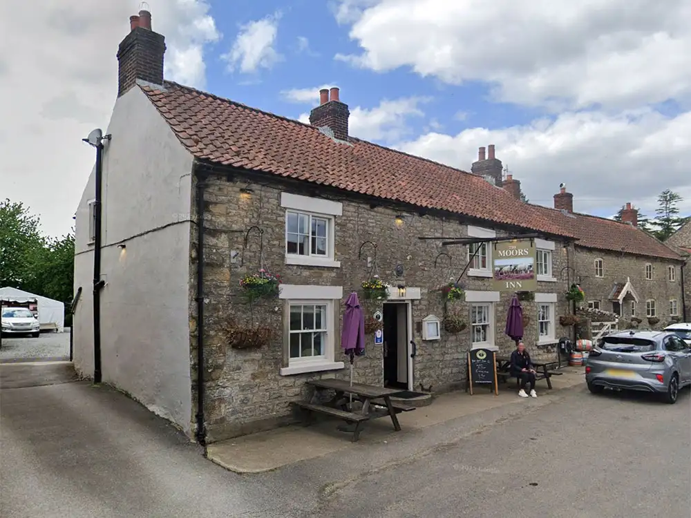 Man needed emergency surgery after fight in North Yorkshire country pub