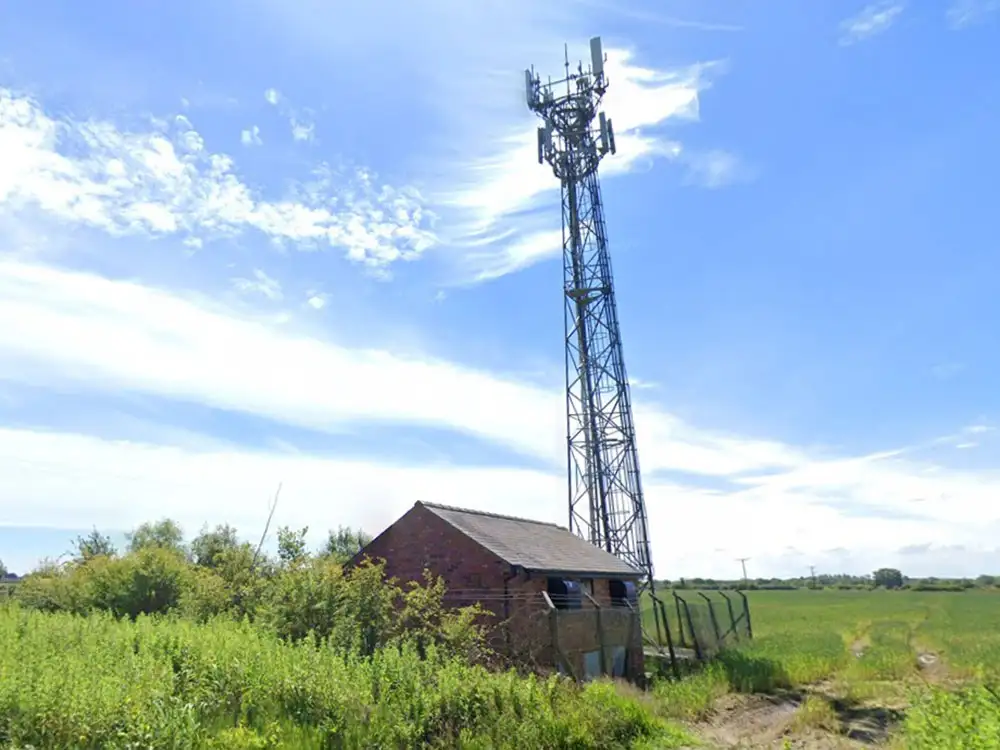 Approved: 30m-high 5G mast in York suburb