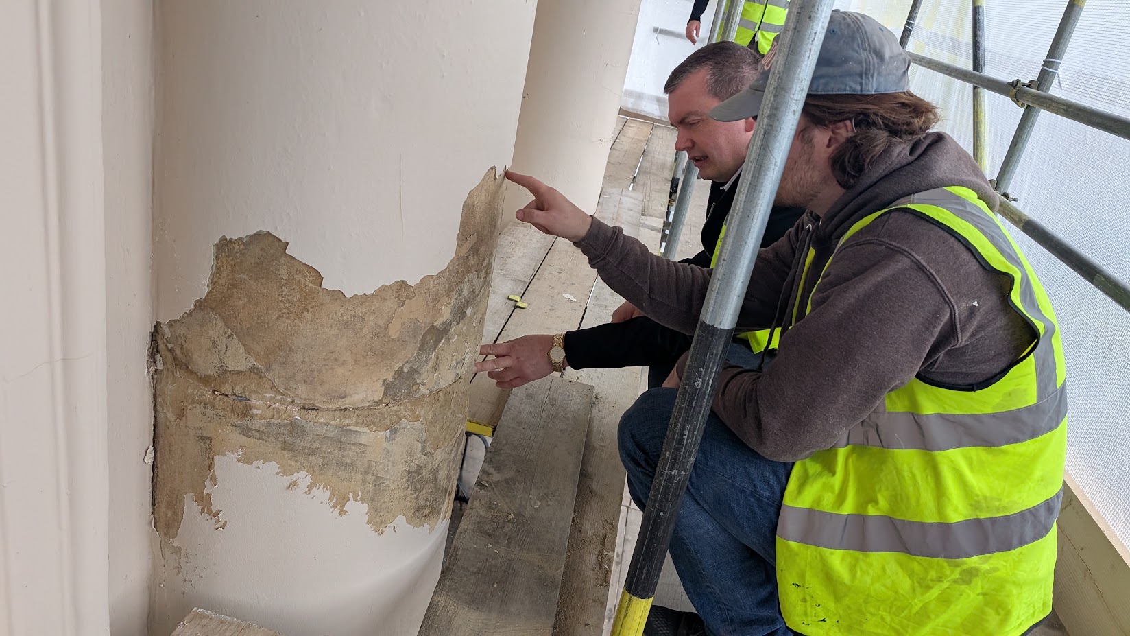 Contractors working on Ripon Town Hall discover old rendering could have become a safety hazard