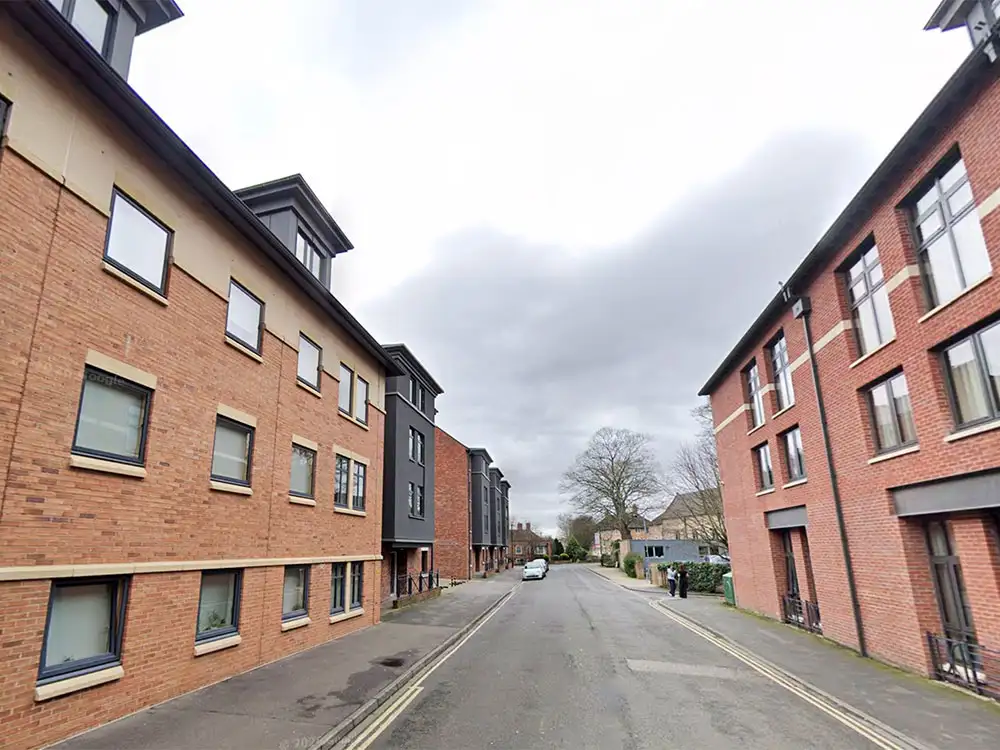 Crew called to flat fire in York