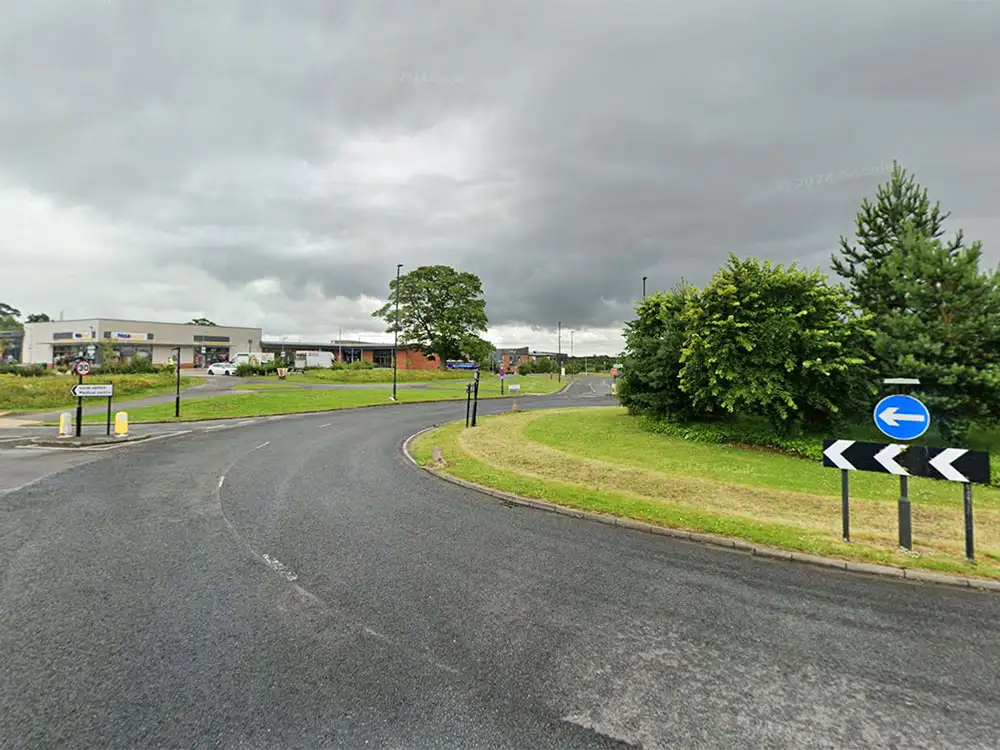 roundabout-kimberlow-rise-york-gsv.webp