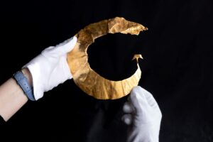 Metal detectorist’s gold find goes on display