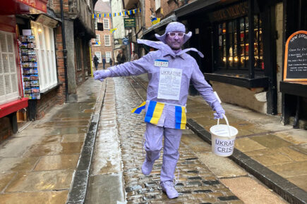 Purpleman raises nearly £3.5K for Ukraine and NHS heroes – and thanks York ‘for the love’